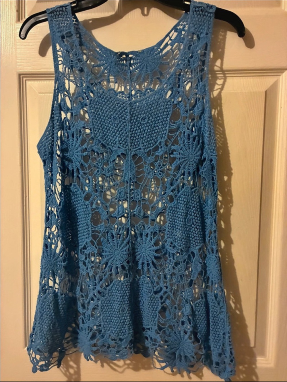 Blue Crochet Sleeveless Women's Top Sz L CATO